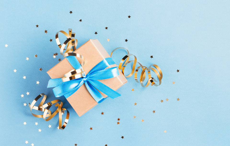Tenant Gift-Giving: Can I Give My Tenants a Gift for the Holidays?