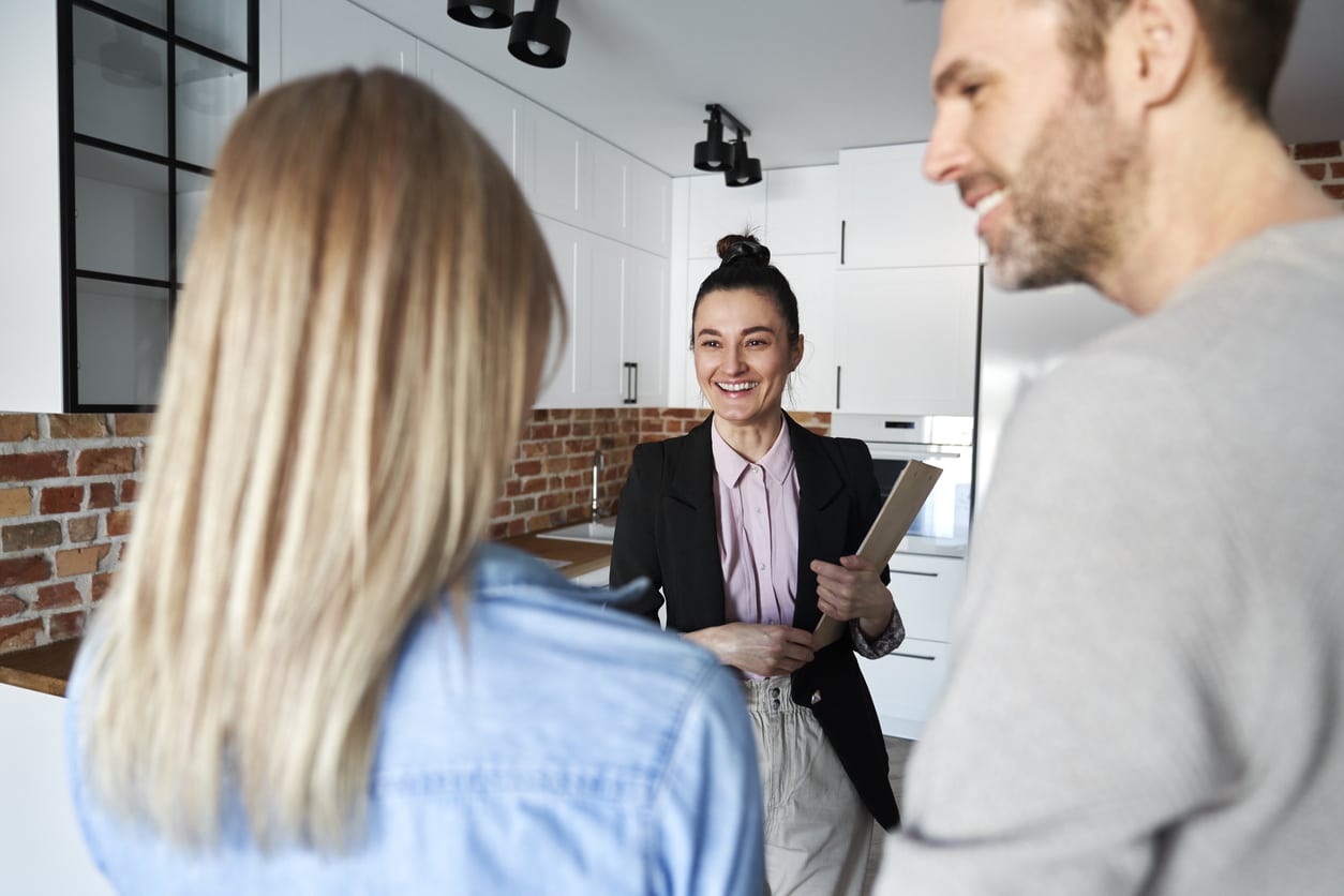 5 Ways to Impress Potential Tenants and Rent Out Your Property Faster