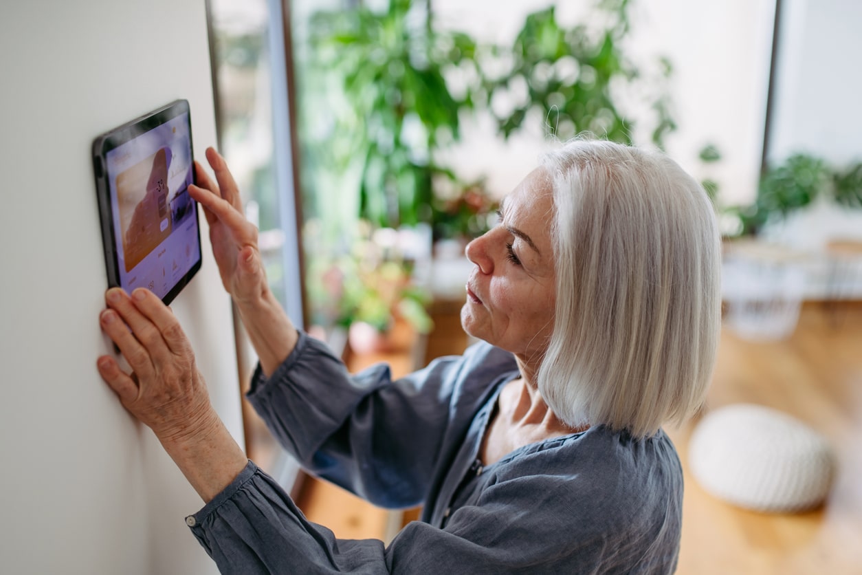 Top Smart Home Features Tenants Are Looking For in 2025