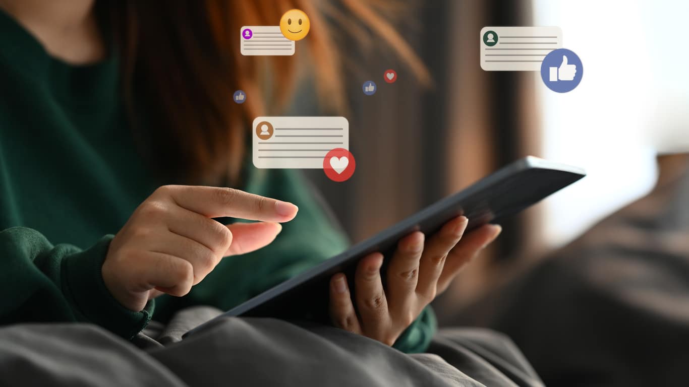Social Media Strategies for Landlords: Using Instagram, TikTok, and Facebook to Attract Tenants