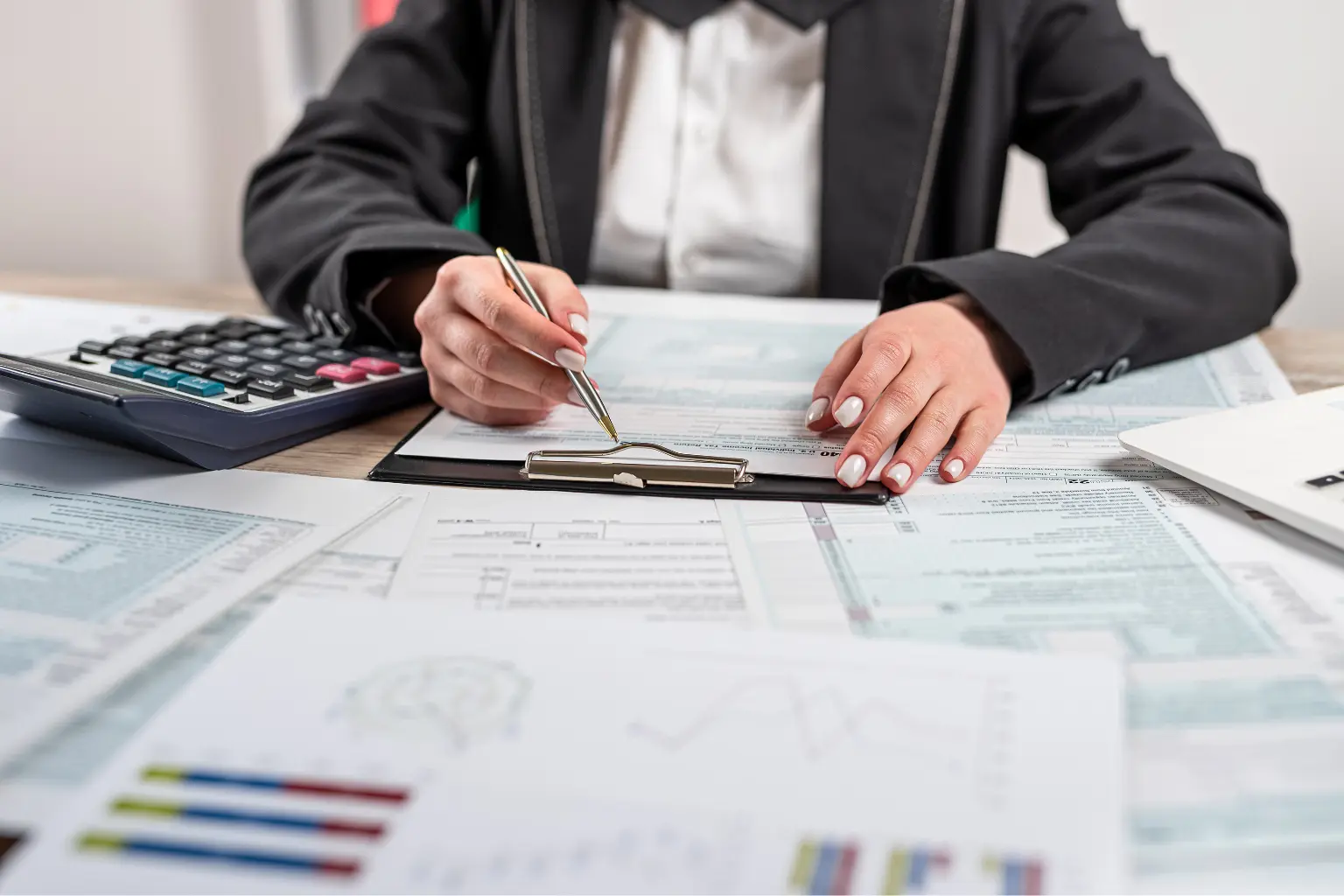 Mileage Tracking for Rental Property: How Landlords Can Maximize Tax Deductions