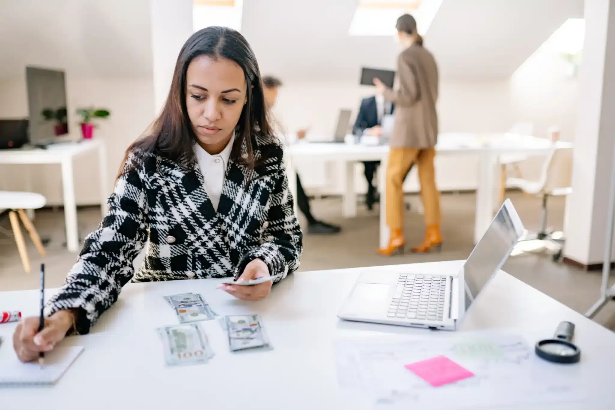 ACH vs. Credit Card vs. Cash: Which Rent Payment Methods Should Landlords Accept in 2026?